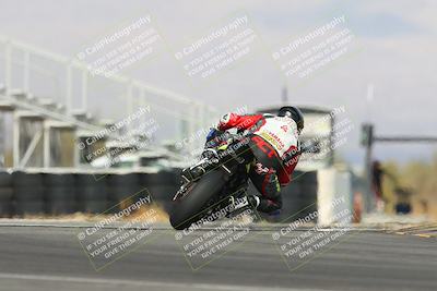 media/Mar-01-2025-Race Pace (Sat) [[ebf7b6e548]]/17-Vested (Turn 16) 210pm/